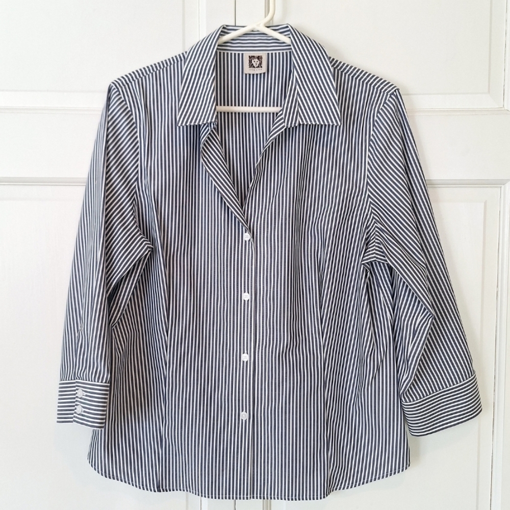 Anne Klein Blue White Striped Button Down shirt